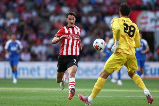 EINDHOVEN , 02-08-2026 , Philips Stadium , Dutch football Johan Cruijff Schaal season 2026 2027, Match between PSV - AZ , picture shows , PSV player Ruben van Bommel PSV - AZ (JC Cup)  x205412172x Copyright: