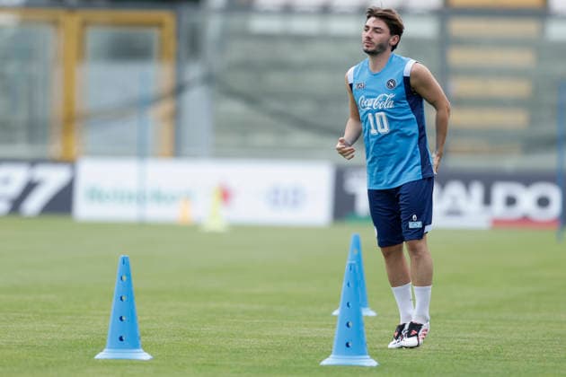 SSC Napoli preseason 2026-27 in Castel Di Sangro Napoli s Scottish midfielder Billy Gilmour during SSC Napoli s 2026-27 preseason training camp in Castel Di Sangro, Abruzzo, Italy. August, 02, 2026. _BPH1345 Copyright: xAntonioxBalascox