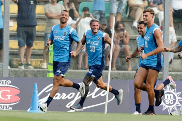 SSC Napoli preseason 2026-27 in Castel Di Sangro Napoli s Italian defender Leonardo Spinazzola, Napoli s Italian defender Pasquale Mazzocchi SSC Napoli s Italian forward Lorenzo Lucca during SSC Napoli s 2026-27 preseason training camp in Castel Di Sangro, Abruzzo, Italy. August, 02, 2026. _BPH2047 Copyright: xAntonioxBalascox