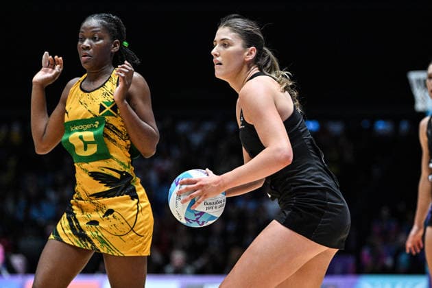 New Zealand Silver Ferns v Jamaica Commonwealth Games Netball Final Kate Heffernan of New Zealand and Crystal Plummer of Jamaica, New Zealand Silver Ferns v Jamaica, Grand Final netball match of the 2026 Glasgow Commonwealth Games at OVO Hydro, Glasgow, Scotland on Sunday 2 August 2026. Photo: Jayne Russell Glasgow Scotland Copyright: xx