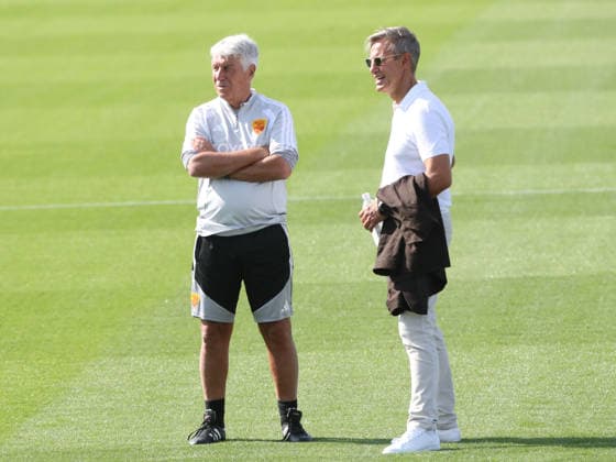 IPA87195191 - Cardiff, July 31, 2026. AS Roma training sessions at the 2026–2027 training camp. Pictured: Gian Piero Gasperini and CEO John Galantic (Photo by Gino Mancini)  Copyright: xGinoxMancini IPAxSportx xx 87195191