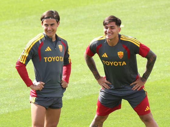 IPA87195207 - Cardiff, July 31, 2026. AS Roma training sessions at the 2026–2027 training camp. Pictured: Dybala, Castro& xD; (Photo by Gino Mancini)  Copyright: xGinoxMancini IPAxSportx xx 87195207