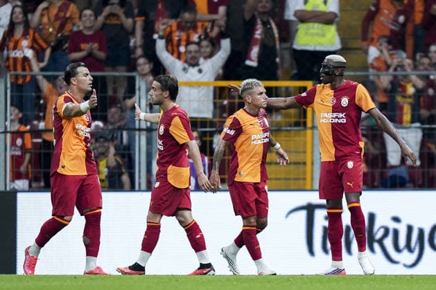 Galatasaray v Rennes - Friendlies ISTANBUL, TURKIYE - AUGUST 2: Victor Osimhen (R) of Galatasaray celebrates after score a goal during friendlies between Galatasaray and Rennes at RAMS Park in Istanbul, Turkiye on August 2, 2026. Arife Karakum Anadolu Istanbul Turkey. Editorial use only. Please get in touch for any other usage.  Copyright: x2026xAnadoluxArifexKarakumx