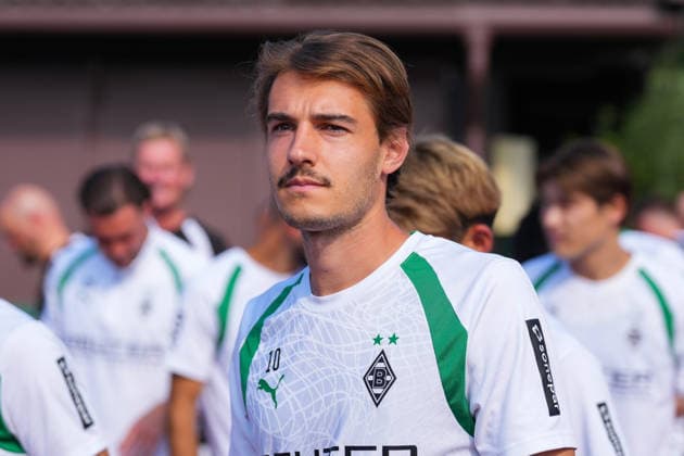 02.08.2026, xydrx, Fußball, Trainingslager, Borussia Mönchengladbach, Saison 2026 2027, Stadion am Birkenmoos: Florian Neuhaus (Borussia Moenchengladbach, 10) DFB regulations prohibit any use of photographs as image sequences and or quasi-video. *** August 2, 2026, xydrx, soccer, training camp, Borussia Mönchengladbach, 2026–2027 season, Stadion am Birkenmoos, Florian Neuhaus, Borussia Mönchengladbach, 10. DFB regulations prohibit any use of photographs as image sequences and or quasi-video. Copyright: HMBxMedia YannisxDreimann