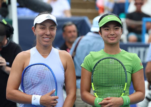 August 2, 2026, Washington, Columbia, USA: ALEXANDRA EALA of Philippines and JESSICA PEGULA of USA before the match in the final of Mubadala Washington DC, USA. Tennis: Mubadala DC Open - Alexandra Eala, Jessica Pegula  - ZUMAc278 20260802_zsp_c278_011 Copyright: xMarcinxCholewinskix