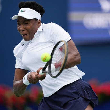National Bank Open 2026 - Day 2 TORONTO, CANADA - AUGUST 2 : Venus Williams of the United States in action against Kamilla Rakhimova of Uzbekistan in the round of 128 during the WTA, Tennis Damen 1000 National Bank Open in Toronto, Ontario, Canada on August 2, 2026. Mert Alper Dervis Anadolu Toronto Canada. Editorial use only. Please get in touch for any other usage.  Copyright: x2026xAnadoluxMertxAlperxDervisx
