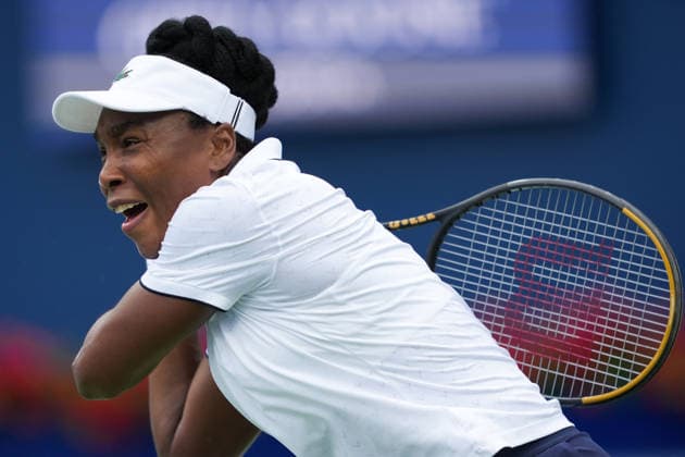 National Bank Open 2026 - Day 2 TORONTO, CANADA - AUGUST 2 : Venus Williams of the United States in action against Kamilla Rakhimova of Uzbekistan in the round of 128 during the WTA, Tennis Damen 1000 National Bank Open in Toronto, Ontario, Canada on August 2, 2026. Mert Alper Dervis Anadolu Toronto Canada. Editorial use only. Please get in touch for any other usage.  Copyright: x2026xAnadoluxMertxAlperxDervisx