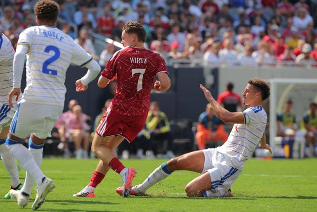 CHICAGO, IL - AUGUST 02: Florian Wirtz 7 of Liverpool FC watches his goal during a friendly match between Liverpool FC and Leeds United on August 2, 2026 at Soldier Field in Chicago, Illinois.(Photo by Melissa Tamez Icon Sportswire) SOCCER: AUG 02 Leeds United v Liverpool EDITORIAL USE ONLY Icon260802006