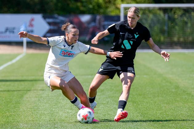 v.li.: Madita Röhrl (TSG II, 8), Melina Reuter (Viktoria, 7), Zweikampf, Spielszene, Duell, duel, tackle, tackling, Dynamik, Action, Aktion, 02.08.2026, St. Leon-Rot (Deutschland), Fussball, 2. Frauen-Bundesliga, TSG 1899 Hoffenheim U20 - FC Viktoria Berlin, DFB DFL REGULATIONS PROHIBIT ANY USE OF PHOTOGRAPHS AS IMAGE SEQUENCES AND OR QUASI-VIDEO. *** v li Madita Röhrl TSG II, 8, Melina Reuter Viktoria, 7, tackle, game scene, duel, tackle, tackling, dynamism, action, 02 08 2026, St. Leon-Rot, Germany, soccer, Women’s Bundesliga 2, TSG 1899 Hoffenheim U20 vs. FC Viktoria Berlin, DFB and DFL regulations prohibit any use of photographs as image sequences and or quasi-video xozx