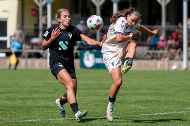 v.li.: Nina Ehegötz (Viktoria, 29, Kapitänin), Leni Wileschek (TSG II, 13, Kapitänin), Zweikampf, Spielszene, Duell, duel, tackle, tackling, Dynamik, Action, Aktion, 02.08.2026, St. Leon-Rot (Deutschland), Fussball, 2. Frauen-Bundesliga, TSG 1899 Hoffenheim U20 - FC Viktoria Berlin, DFB DFL REGULATIONS PROHIBIT ANY USE OF PHOTOGRAPHS AS IMAGE SEQUENCES AND OR QUASI-VIDEO. *** From left: Nina Ehegötz Viktoria, 29, captain; Leni Wileschek TSG II, 13, captain; tackle, game scene, duel, duel, tackle, tackling, dynamism, action, 02 08 2026, St. Leon-Rot, Germany, soccer, Women’s Bundesliga 2, TSG 1899 Hoffenheim U20 vs. FC Viktoria Berlin, DFB and DFL regulations prohibit any use of photographs as image sequences and or quasi-video xozx