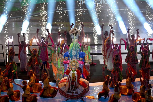 COM26 CLOSING CEREMONY, Indian performers during the Closing Ceremony of the Glasgow 2026 Commonwealth Games at The Hydro in Glasgow, Scotland, Sunday, August 2, 2026. ( NO ARCHIVING, EDITORIAL USE ONLY GLASGOW UNITED KINGDOM  Copyright: xLUKASxCOCHx 20260803161791131870