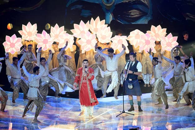 COM26 CLOSING CEREMONY, Indian performers during the Closing Ceremony of the Glasgow 2026 Commonwealth Games at The Hydro in Glasgow, Scotland, Sunday, August 2, 2026. ( NO ARCHIVING, EDITORIAL USE ONLY GLASGOW UNITED KINGDOM  Copyright: xLUKASxCOCHx 20260803161011740030