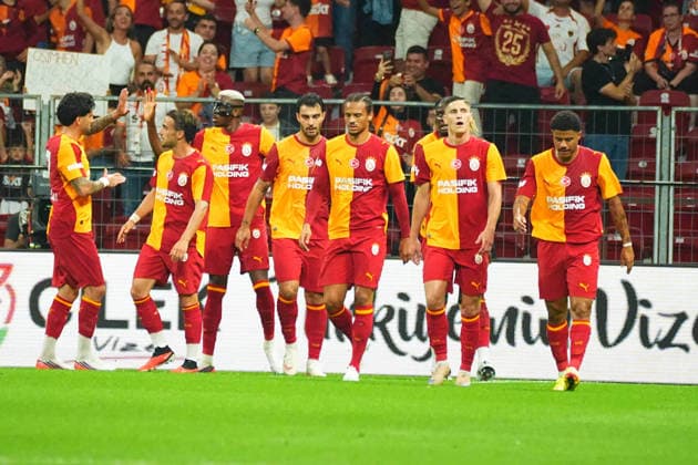 ISTANBUL, TURKEY - AUGUST 2: Victor Osimhen (45) of Galatasaray celebrates after scoring the first goal of his team with teammates during the during the pre-season friendly match between Galatasaray SK and Rennes at Rams Park Stadium on August 2, 2026 in Istanbul, Turkey. Istanbul Turkey Copyright: xSeskimphotox GSaray-Rennes-020826 (4)