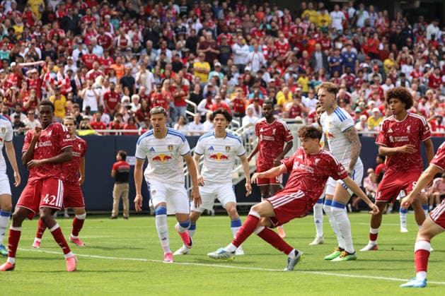 CHICAGO, USA - August 2: Luke Chambers (44 Liverpool FC) scores during the club friendly game between Liverpool F.C. and Leeds Unites F.C. at Soldier Field on Sunday, August 2 in Chicago, USA  Copyright: xShainaxBenhiyoun SPPx Sportspressphoto_SPR199749