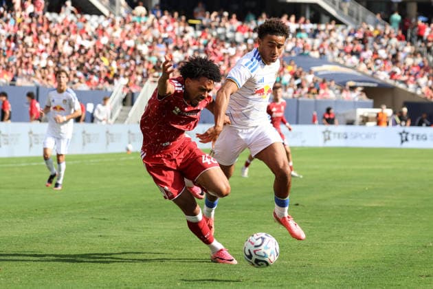 CHICAGO, USA - August 2: Calum Scanlon (48 Liverpool FC) dribbles during the club friendly game between Liverpool F.C. and Leeds Unites F.C. at Soldier Field on Sunday, August 2 in Chicago, USA  Copyright: xShainaxBenhiyoun SPPx Sportspressphoto_SPR199830