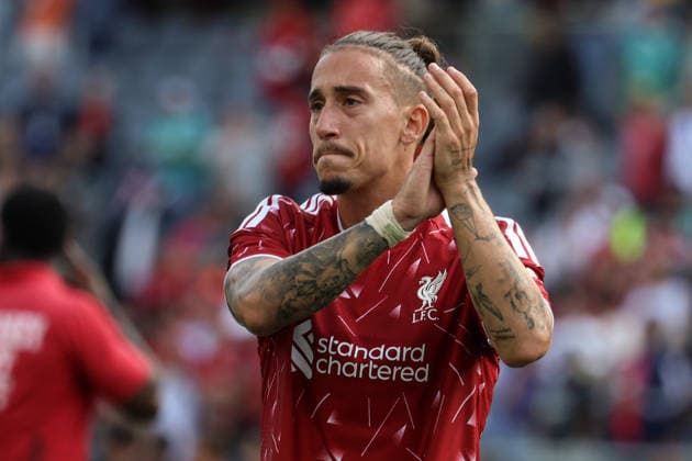 CHICAGO, USA - August 2: Konstantinos Tsimikas (21 Liverpool FC) applauds fans during the club friendly game between Liverpool F.C. and Leeds Unites F.C. at Soldier Field on Sunday, August 2 in Chicago, USA  Copyright: xShainaxBenhiyoun SPPx Sportspressphoto_SPR199843