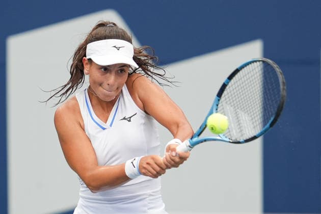 WTA, Tennis Damen Masters 1000 National Bank Open Toronto 2026 - Round of 128 - Day 1 Lucrezia Stefanini of Italy hits a two-handed backhand against Camila Osorio of Colombia during the Women™s Singles round of 128 match on day 1 of the WTA Masters 1000 National Bank Open at Sobeys Stadium. on August 2, 2026 in Toronto, Canada. (Photo by Leonardo Ramirez Eyepix Group) Copyright: xLeonardoxRamirezx xEyepixxGroupx LR02082026-05384