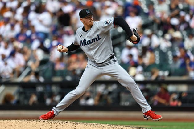 MLB, Baseball Herren, USA Miami Marlins Vs. New York Mets Miami Marlins relief pitcher Pete Fairbanks 29 throws during the ninth inning of a baseball game against the New York Mets at Citi Field in Flushing, New York, on August 2, 2026. Flushing N.Y. United States  Copyright: xGordonxDonovanx originalFilename:donovan-mlbmiami260802_npyLA.jpg