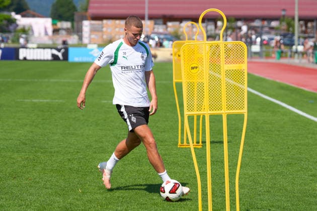 03.08.2026, xydrx, Fußball, Trainingslager, Borussia Mönchengladbach, Saison 2026 2027, Stadion am Birkenmoos: Nico Elvedi (Borussia Moenchengladbach, 30) DFB regulations prohibit any use of photographs as image sequences and or quasi-video. *** August 3, 2026, xydrx, soccer, training camp, Borussia Mönchengladbach, 2026–2027 season, Stadion am Birkenmoos, Nico Elvedi, Borussia Mönchengladbach, 30. DFB regulations prohibit any use of photographs as image sequences and or quasi-video. Copyright: HMBxMedia YannisxDreimann
