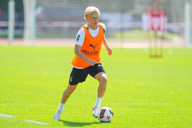 03.08.2026, xydrx, Fußball, Trainingslager, Borussia Mönchengladbach, Saison 2026 2027, Stadion am Birkenmoos: Fritz Fleck (Borussia Moenchengladbach, 27) DFB regulations prohibit any use of photographs as image sequences and or quasi-video. *** August 3, 2026, xydrx, soccer, training camp, Borussia Mönchengladbach, 2026–2027 season, Stadion am Birkenmoos Fritz Fleck Borussia Mönchengladbach, 27 DFB regulations prohibit any use of photographs as image sequences and or quasi-video Copyright: HMBxMedia YannisxDreimann