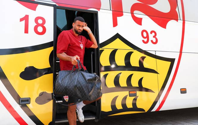 03.08.2026, Deutschland, Grassau, Fußball Bundesliga, Saison 2026 2027, Trainingslager VfB Stuttgart, Josha Vagnoman *** August 3, 2026, Germany, Grassau, Bundesliga, 2026–2027 season, VfB Stuttgart training camp, Josha Vagnoman