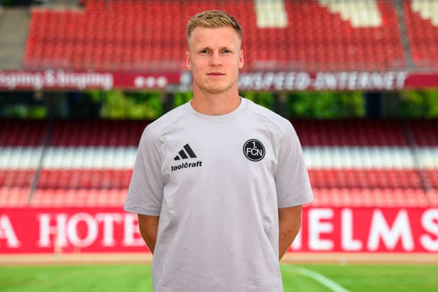 30.07.2026 - 1. FC Nürnberg FCN ( Club ) - 2. Fussball Bundesliga BL - Saison 2026 2027 - Fototermin Porträttermin Vorstellung Präsentation Pressetermin - - xwoxzix - Einzelbild Einzelfoto Portrait Porträt Kopfbild - Lucas Mai ( Torwarttrainer NLZ 1. FC Nürnberg FCN ) *** July 30, 2026 1. FC Nürnberg FCN Club 2 Soccer Bundesliga BL 2026–2027 Season Photo Shoot Portrait Session Introduction Presentation Press Event xwoxzix Single Image Individual Photo Portrait Headshot Lucas Mai Goalkeeper Coach NLZ 1. FC Nuremberg FCN
