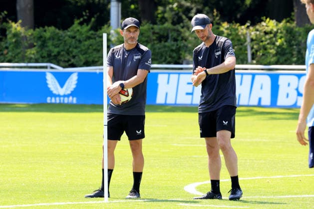 03.08.2026, DEU GER, Fussball , 2.Fussballbundesliga, Saison 2026 2027), Sportforum, Hertha BSC, Training Cheftrainer Stefan Leitl (Hertha BSC Berlin), Co-Trainer Andreas Schumacher (Hertha BSC Berlin) 2. Liga: DFB DFL regulations prohibit any use of photographs as image sequences and or quasi-video) Berlin Sportforum Berlin Deutschland *** August 3, 2026, Germany, Soccer, 2. Bundesliga, 2026–2027 Season, Sportforum, Hertha BSC, Head Coach Stefan Leitl of Hertha BSC Berlin, Assistant Coach Andreas Schumacher, Hertha BSC Berlin, 2nd Division; DFB and DFL regulations prohibit any use of photographs as image sequences and or quasi-video; Berlin Sportforum, Berlin, Germany Copyright: xNordphotox xEnglerx