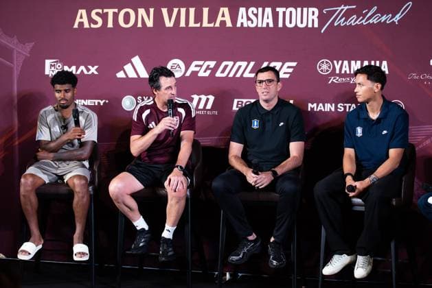 August 3, 2026, Pathum Thani, Thailand: (From L-R) Ian Maatsen, Aston Villa FC player, Unai Emery, Head coach of Aston Villa FC, Vladimir Vujovic, Head coach of BG Pathum United, and Patrik Gustavsson, BG Pathum United player, attend a press conference, PK, Pressekonferenz .Aston Villa FC will play against BG Pathum United on August 4, 2026, as part of the Aston Villa Asia Tour at True BG Stadium in Pathum Thani, Thailand. Pathum Thani Thailand - ZUMAs197 20260803_aaa_s197_037 Copyright: xPeeraponxBoonyakiatx