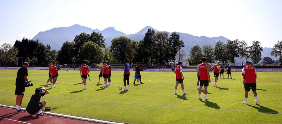 03.08.2026, Deutschland, Grassau, Fußball Bundesliga, Saison 2026 2027, Trainingslager VfB Stuttgart, Übersicht *** August 3, 2026, Germany, Grassau, Bundesliga, 2026–2027 Season, VfB Stuttgart Training Camp, Overview