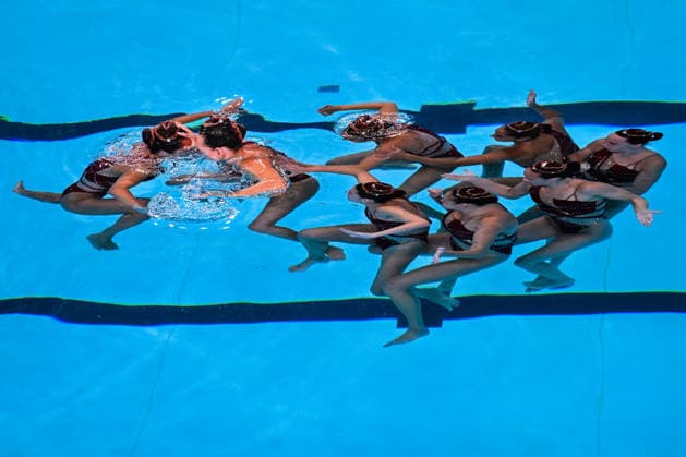 Athletes of team Spain compete in the Artistic Swimming Team Free Final with the coaches during the European Aquatics Championships at the Olympic Aquatic Center in Paris (France), August 3, 2026. Andrea Masini Deepbluemedia Insidefoto