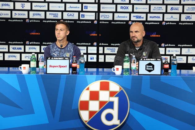 Croatia, Zagreb, 030826. Maksimir Stadium. press conference, PK, Pressekonferenz of Kauno Zalgiris before the match of the third round of UEFA Champions League qualification against GNK Dinamo. In the photo: Ivan Fiolic, Zeljko Sopic. Photo: Ranko Suvar CROPIX Zagreb Croatia Copyright: xxRankoxSuvarx zalgiris_press7-030826