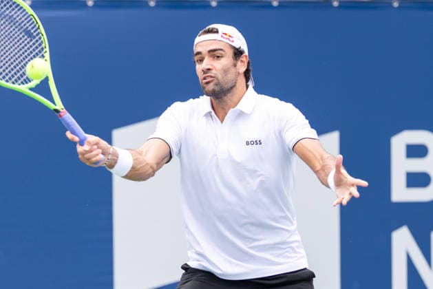 August 3, 2026, Montreal, Quebec, Canada: MATEO BERRETTINI from Italia forehand in match against Mariano Navone from Argentina in first round at Canadian Open at IGA stadium in Montreal, Quebec, Canada on 2026-08-03 Montreal Canada - ZUMAl189 20260803_zsp_l189_004 Copyright: xYannickxLegarex
