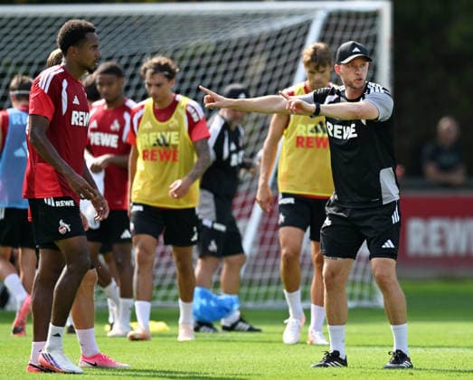 03.08.2026, xophax, Fussball 1.Bundesliga, 1.FC Koeln Training am Geissbockheim des 1.FC Köln. Trainer Rene Wagner , rechts ( 1.FC Köln ) Köln *** August 3, 2026, xophax, Soccer, Bundesliga 1, 1. FC Köln training session at the Geissbockheim, 1. FC Köln coach Rene Wagner, right: 1. FC Köln, Cologne