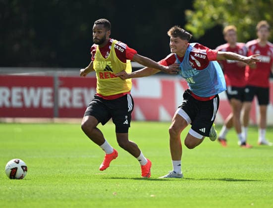 03.08.2026, xophax, Fussball 1.Bundesliga, 1.FC Koeln Training am Geissbockheim des 1.FC Köln. V.l.n.rechts : Â Linton Maina und Jonathan Friemel , rechts ( beide 1.FC Köln ) Köln *** August 3, 2026, xophax, Soccer, Bundesliga 1, 1. FC Köln Training at the Geissbockheim of 1. FC Köln; from left to right: Linton Maina and Jonathan Friemel; both on the right are from 1. FC Köln