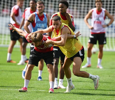 03.08.2026, xophax, Fussball 1.Bundesliga, 1.FC Koeln Training am Geissbockheim des 1.FC Köln. Jan Thielmann , links und Said El Mala , rechts ( beide 1.FC Köln ) Köln *** August 3, 2026, xophax, Soccer, Bundesliga 1, 1. FC Köln Training at the Geissbockheim of 1. FC Köln: Jan Thielmann (left) and Said El Mala (right), both of 1. FC Köln, Cologne
