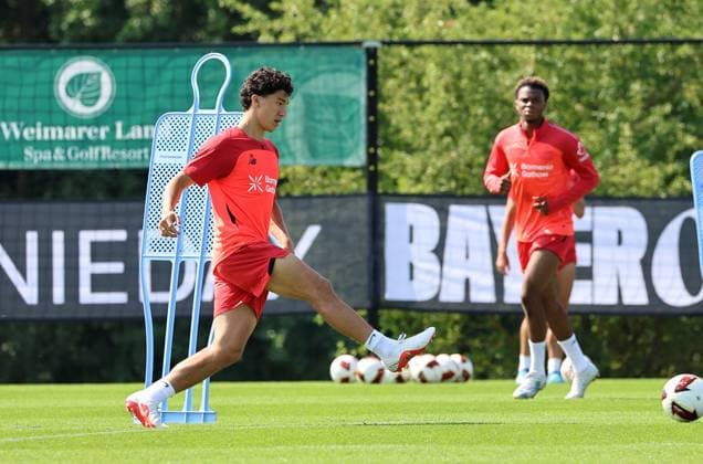 GER, Trainingslager Bayer 04 Leverkusen - Blankenhain 03.08.2026, Blankenhain, GER, Saison 2026 2027, 1.Bundesliga, Bayer 04 Leverkusen - Trainingslager im Bild Ibrahim Maza (Leverkusen) am Ball DFL regulations prohibit any use of photographs as image sequences and or quasi-video *** GER, Bayer 04 Leverkusen Training Camp in Blankenhain, August 3, 2026, Blankenhain, GER, 2026–2027 Season, Bundesliga 1, Bayer 04 Leverkusen Training Camp in Pictures: Ibrahim Maza, Leverkusen on the Ball. DFL regulations prohibit any use of photographs as image sequences and or quasi-video content.