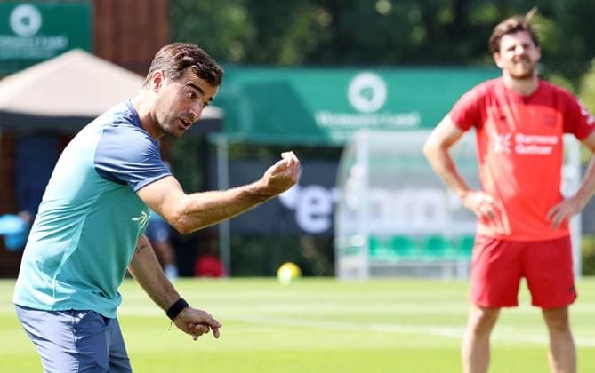 GER, Trainingslager Bayer 04 Leverkusen - Blankenhain 03.08.2026, Blankenhain, GER, Saison 2026 2027, 1.Bundesliga, Bayer 04 Leverkusen - Trainingslager im Bild Trainer Carles Martinez (Leverkusen) DFL regulations prohibit any use of photographs as image sequences and or quasi-video *** GER, Bayer 04 Leverkusen Training Camp in Blankenhain, August 3, 2026, Blankenhain, GER, 2026–2027 Season, Bundesliga 1, Bayer 04 Leverkusen Training Camp in Pictures: Coach Carles Martinez, Leverkusen. DFL regulations prohibit any use of photographs as image sequences and or quasi-video content.