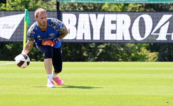 GER, Trainingslager Bayer 04 Leverkusen - Blankenhain 03.08.2026, Blankenhain, GER, Saison 2026 2027, 1.Bundesliga, Bayer 04 Leverkusen - Trainingslager im Bild Torwart Mark Flekken (Leverkusen) DFL regulations prohibit any use of photographs as image sequences and or quasi-video *** GER, Bayer 04 Leverkusen Training Camp in Blankenhain, August 3, 2026, Blankenhain, GER, 2026–2027 Season, Bundesliga 1, Bayer 04 Leverkusen Training Camp in Pictures: Goalkeeper Mark Flekken, Leverkusen. DFL regulations prohibit any use of photographs as image sequences and or quasi-video content.