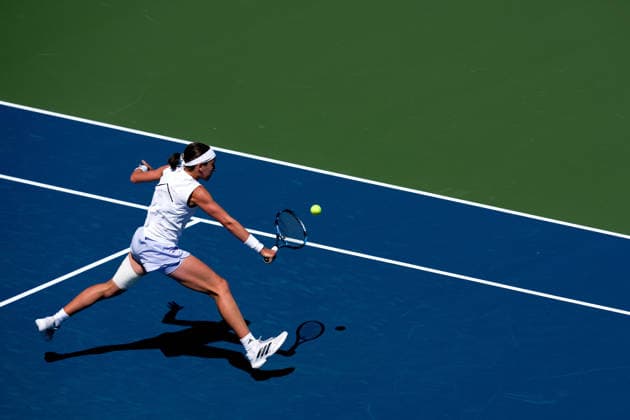 National Bank Open 2026 - Day 3 TORONTO, CANADA - AUGUST 3 : Nikola Bartunkova of Czech Republic in action against Bianca Andreescu of Canada in the round of 128 during the WTA, Tennis Damen 1000 National Bank Open in Toronto, Ontario, Canada on August 3, 2026. Mert Alper Dervis Anadolu Ontario Canada. Editorial use only. Please get in touch for any other usage.  Copyright: x2026xAnadoluxMertxAlperxDervisx