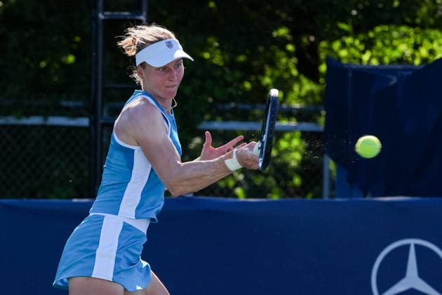 WTA, Tennis Damen Masters 1000 National Bank Open Toronto 2026 - Round of 128 - Day 3 Liudmila Samsonova of Russia plays a forehand during the Women™s Singles round of 128 match against Janice Tjen of Indonesia on day 3 of the WTA Masters 1000 National Bank Open at Sobeys Stadium on August 3, 2026, in Toronto, Canada. (Photo by Leonardo Ramirez Eyepix Group) Copyright: xLeonardoxRamirezx xEyepixxGroupx LR03082026-03200