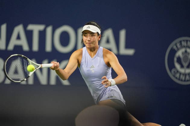 WTA, Tennis Damen Masters 1000 National Bank Open Toronto 2026 - Round of 128 - Day 3 Wang Xiyu of China plays a forehand during the Women™s Singles round of 128 match against Daria Kasatkina of Australia on day 3 of the WTA Masters 1000 National Bank Open at Sobeys Stadium on August 3, 2026, in Toronto, Canada. (Photo by Leonardo Ramirez Eyepix Group) Copyright: xLeonardoxRamirezx xEyepixxGroupx LR_03082026_07824