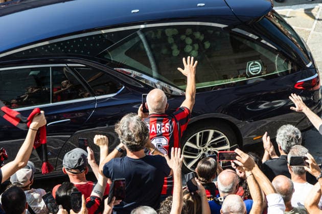 IPA87229649 - Milan: Franco Baresi™s Funeral at the Basilica of Sant™Ambrogio In the photo: the arrival of the casket  Copyright: xFrancescoxEnriquezx xPoolxEnriquezxPiaggesix 0863317600st