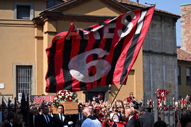 Funeral of former AC Milan footballer Franco Baresi in Milan, Italy MILAN, ITALY - AUGUST 4: The coffin of former AC Milan footballer Franco Baresi arrives at the Basilica of Sant Ambrogio ahead of his funeral in Milan, Italy, on August 4, 2026. Baresi, regarded as one of the greatest defenders in football history and an icon of AC Milan, died at the age of 66. Piero Cruciatti Anadolu Milan Italy. Editorial use only. Please get in touch for any other usage.  Copyright: x2026xAnadoluxPieroxCruciattix