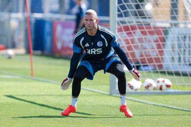 04.08.2026, Fussball, Training des FC Schalke 04. Torwart Loris Karius (FC Schalke 04). Gelsenkirchen Trainingsgelände FC Schalke 04 NRW Deutschland xRHR-FOTO YYx *** August 4, 2026, Soccer, FC Schalke 04 goalkeeper Loris Karius at training, FC Schalke 04 Gelsenkirchen, FC Schalke 04 training facility, North Rhine-Westphalia, Germany, xRHR PHOTO YYx Copyright: RHR-FOTOx RHR-FOTO YY
