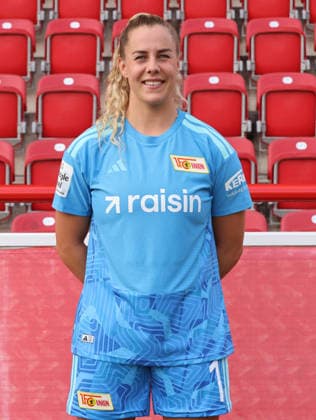 Torwart Cara Bösl ; 1.FC Union Berlin FCU Fußball 1.BL Bundesliga Frauen Damen Porträttermin Saison 2026 2027 Headshot, Porträt, Portrait, Vorstellung, Präsentation, Pressetermin, GER 04.08.2026 *** Goalkeeper Cara Bösl, 1. FC Union Berlin (FCU), Soccer, Women s Bundesliga, Portrait Session, 2026–2027 Season, Headshot, Portrait, Introduction, Presentation, Press Event, GER 04 08 2026