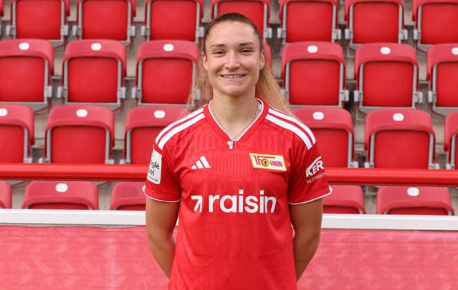 Sophie Weidauer ; 1.FC Union Berlin FCU Fußball 1.BL Bundesliga Frauen Damen Porträttermin Saison 2026 2027 Headshot, Porträt, Portrait, Vorstellung, Präsentation, Pressetermin, GER 04.08.2026 *** Sophie Weidauer 1 FC Union Berlin FCU Soccer 1 BL Bundesliga Women s League Portrait Session 2026–2027 Season Headshot, Portrait, Introduction, Presentation, Press Event, GER 04 08 2026