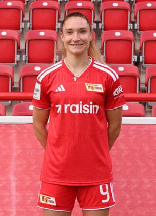 Sophie Weidauer ; 1.FC Union Berlin FCU Fußball 1.BL Bundesliga Frauen Damen Porträttermin Saison 2026 2027 Headshot, Porträt, Portrait, Vorstellung, Präsentation, Pressetermin, GER 04.08.2026 *** Sophie Weidauer 1 FC Union Berlin FCU Soccer 1 BL Bundesliga Women s League Portrait Session 2026–2027 Season Headshot, Portrait, Introduction, Presentation, Press Event, GER 04 08 2026