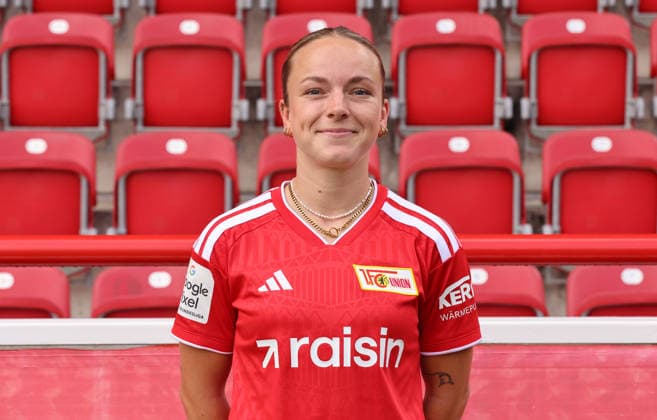 Lisa Heiseler; 1.FC Union Berlin FCU Fußball 1.BL Bundesliga Frauen Damen Porträttermin Saison 2026 2027 Headshot, Porträt, Portrait, Vorstellung, Präsentation, Pressetermin, GER 04.08.2026 *** Lisa Heiseler 1 FC Union Berlin FCU Soccer 1 BL Women s Bundesliga Women s Team Photo Shoot 2026–2027 Season Headshot, Portrait, Introduction, Presentation, Press Event, GER 04 08 2026