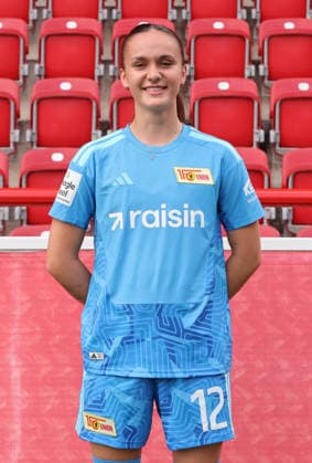 Torwart Nelly Smolarczyk ; 1.FC Union Berlin FCU Fußball 1.BL Bundesliga Frauen Damen Porträttermin Saison 2026 2027 Headshot, Porträt, Portrait, Vorstellung, Präsentation, Pressetermin, GER 04.08.2026 *** Goalkeeper Nelly Smolarczyk 1 FC Union Berlin FCU Soccer 1 BL Women s Bundesliga Women s Team Photo Shoot 2026–2027 Season Headshot, Portrait, Introduction, Presentation, Press Event, GER 04 08 2026