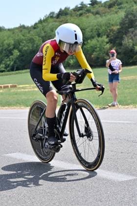 04.08.2026 --- Lacets de Marsannay, Frankreich --- Radsport --- Tour De France Femmes --- 4. Etappe Einzelzeitfahren von Gevrey-Chambertin nach Dijon --- --- Hannah Ludwig (Team Cofidis) Tour De France Femmes stage 4 *** August 4, 2026, Lacets de Marsannay, France, Cycling, Tour de France Femmes, Stage 4, Individual Time Trial from Gevrey-Chambertin to Dijon, Hannah Ludwig, Team Cofidis, Tour de France Femmes, Stage 4